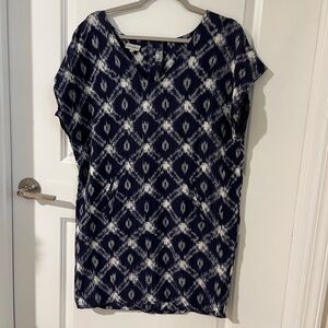 The Odell’s Navy & White Ikat Print Tunic Dress – Size Small
